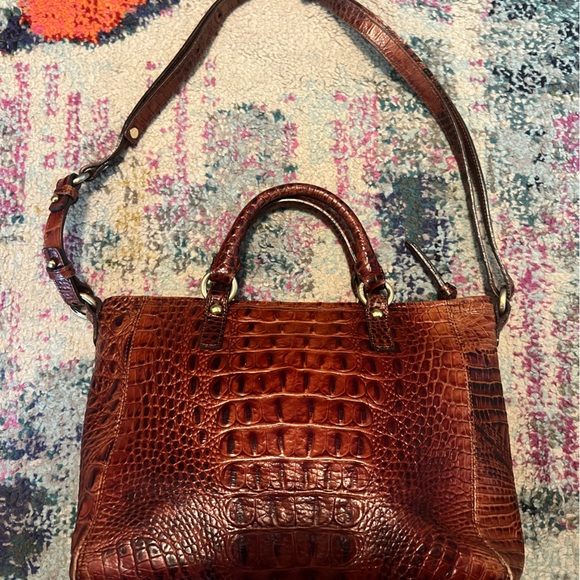 Brahmin crossbody alligator skin purse - Picture 2 of 3